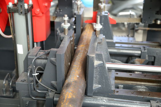 B-45 Precision CNC Horizontal Band Saw Machine For Alloy Steel Solid Bar Processing