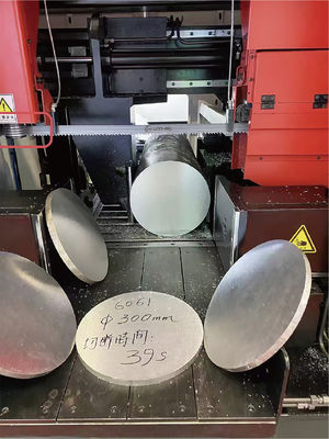 GB4250 Horizontal Metal Twin Column Sawing Machine for Steel Processing Works